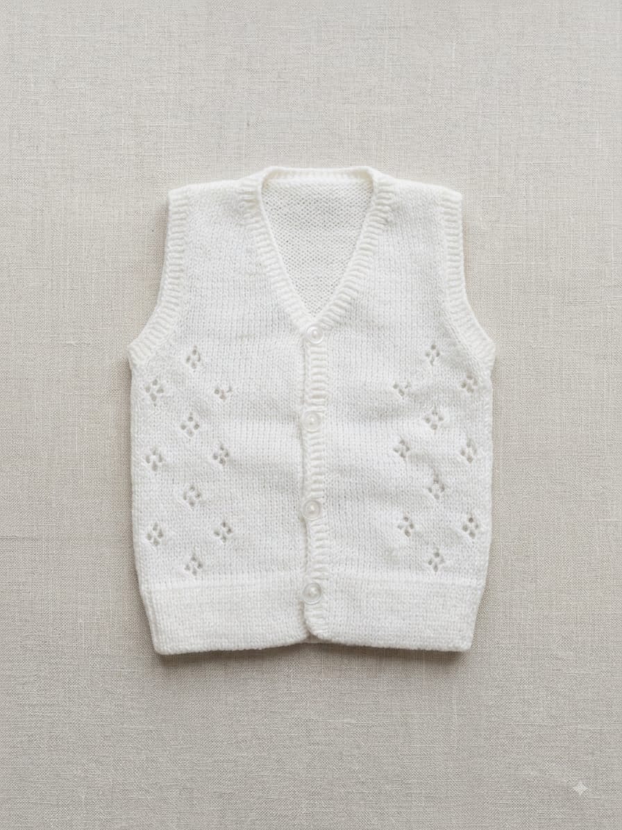 Baby Boy / Girl Hand-Knitted White Button-Down Sweater Vest (1 Year) – Soft Winter Sleeveless Cardigan